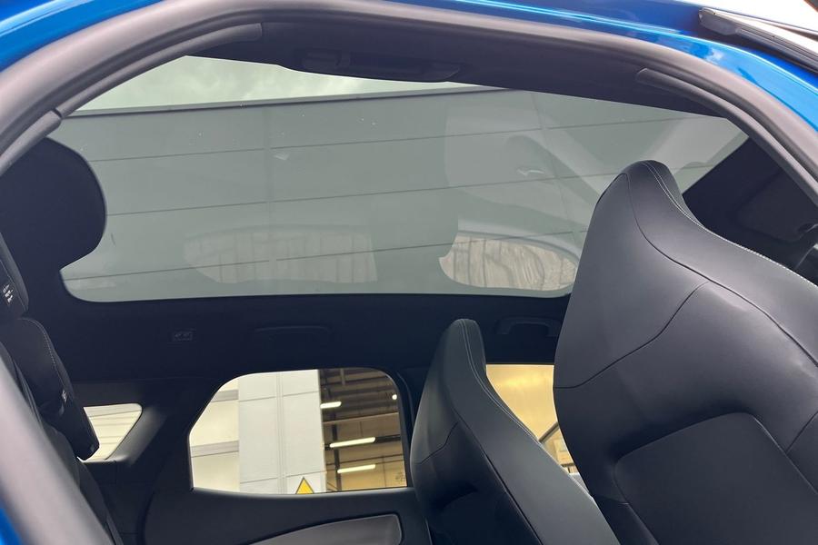 Ford Explorer Photo autoimg-2b509df9dcca6a753bd657a176cf5fbab41ab230.jpg