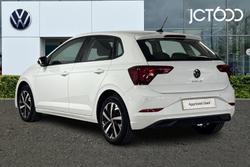 VOLKSWAGEN Polo Photo 3