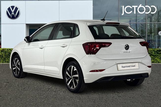 VOLKSWAGEN Polo Photo 3