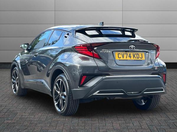 Toyota C-HR Photo autoimg-2b52118ec250d41839f7da5f611b242313da5ab2.jpg