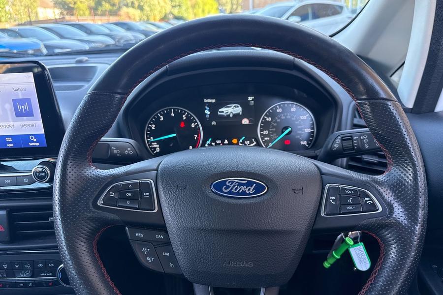 Ford ECOSPORT Photo autoimg-2b52487fbe2846bed329125595b318bba0ed752b.jpg