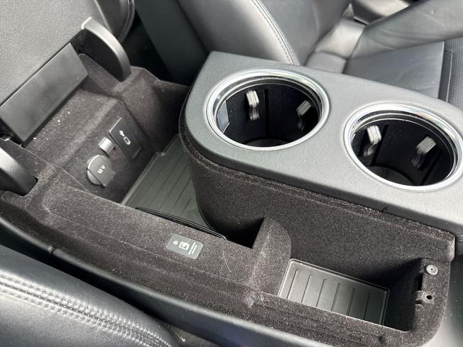 PORSCHE Panamera Photo 60