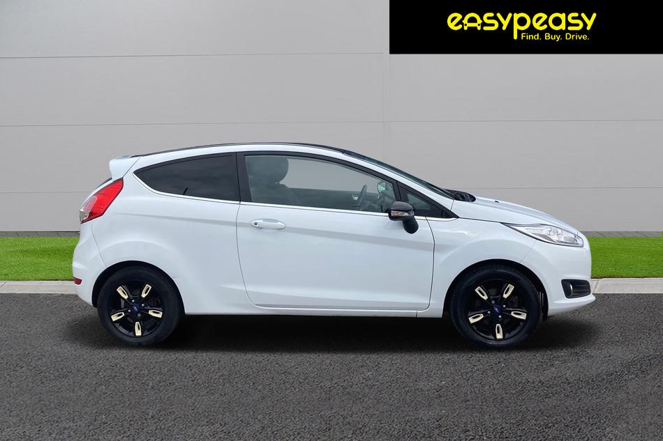 Ford FIESTA Photo autoimg-2b54ecf8f8472f8d1b28c3bb4f844bf156e5c01b.jpg