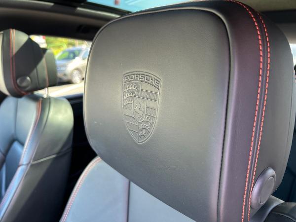 Porsche Macan Photo autoimg-2b5697794ad8fa2119010eae5942353afdbef818.jpg
