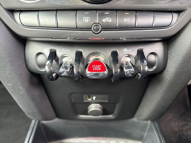 MINI Countryman Photo 36