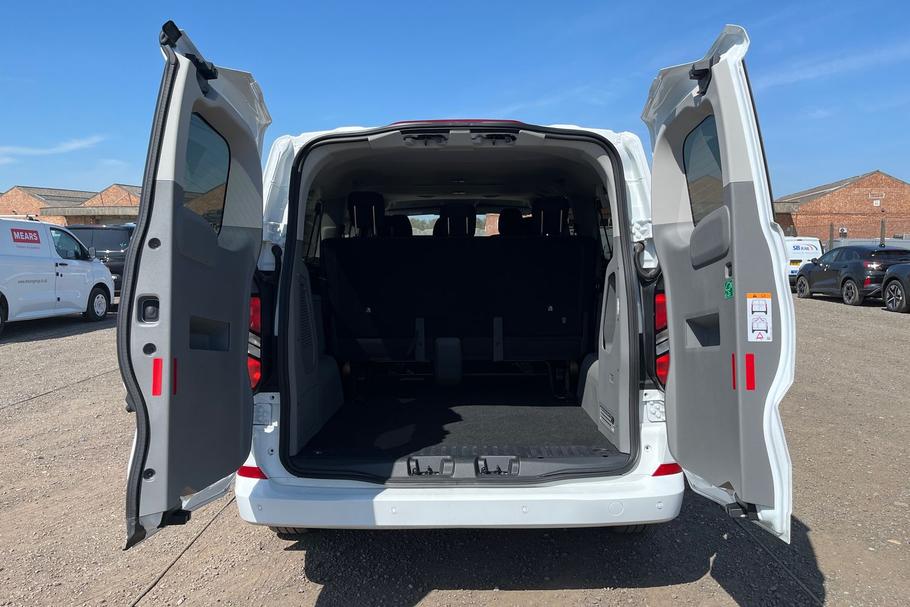 Used FORD TRANSIT CUSTOM WP75CMK 6