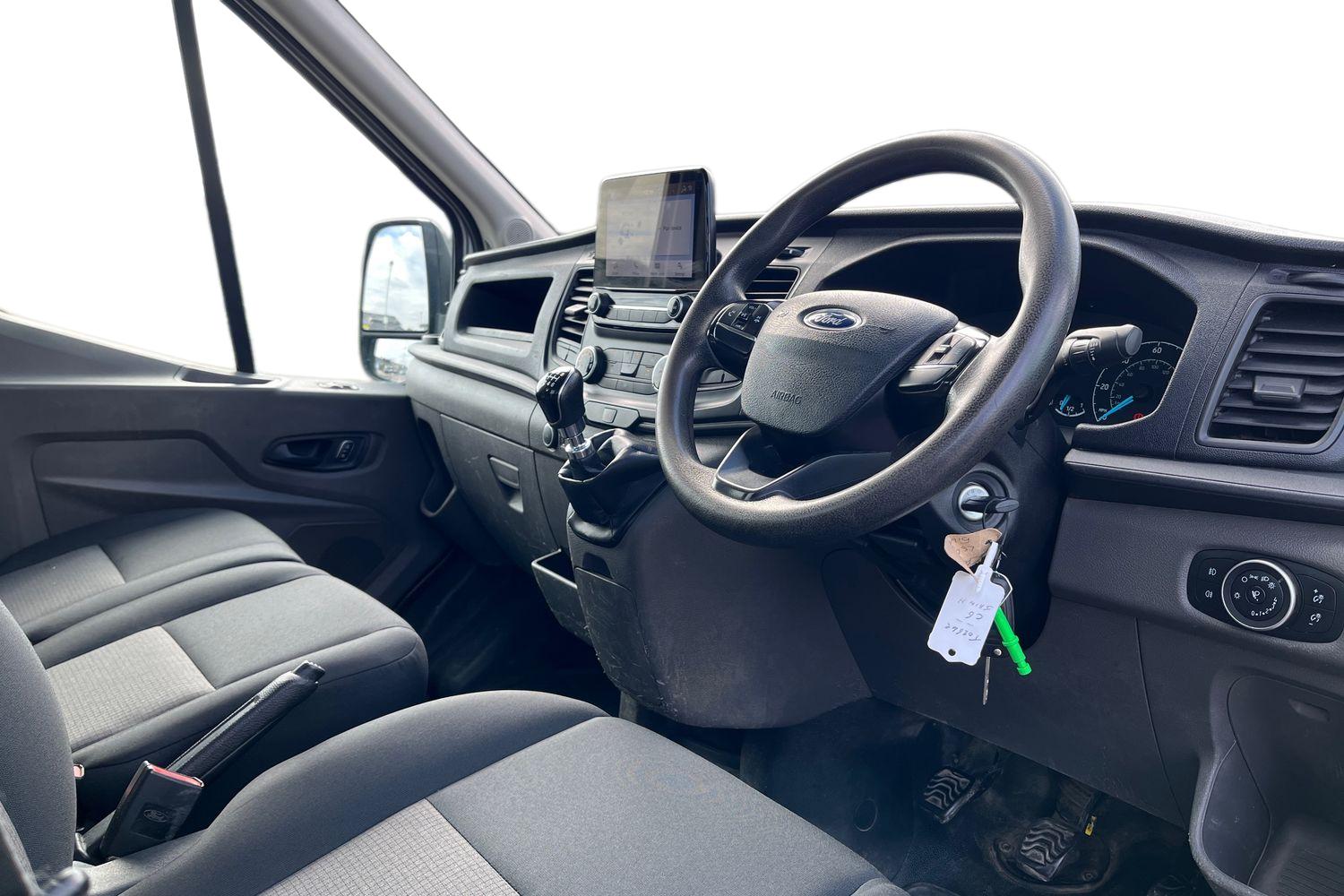 Ford TRANSIT Photo 13