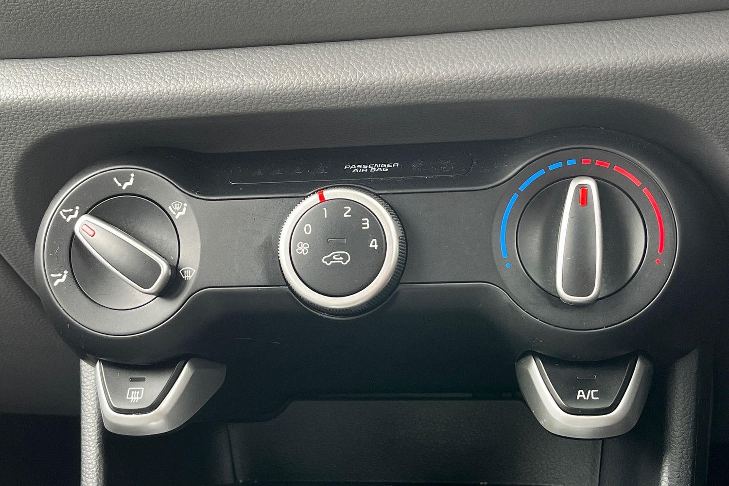 Kia Picanto Photo 35