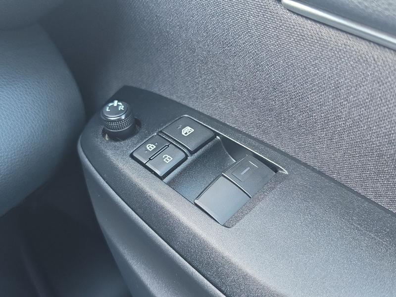 Used Toyota Yaris HF23YDA 24