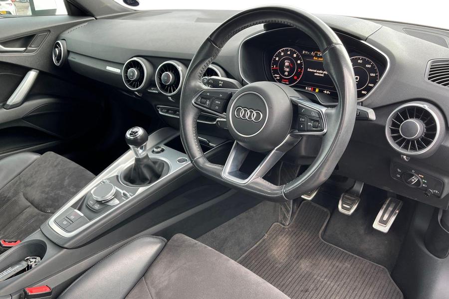 Audi TT Photo autoimg-2b691f57695d787616839088fc5cb5bd8f4e8f42.jpg
