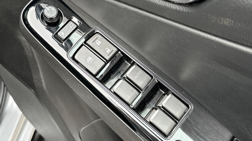 Isuzu D-MAX Photo autoimg-2b699e1ecbc9696f6d7424b2a919edf436982fa5.jpg