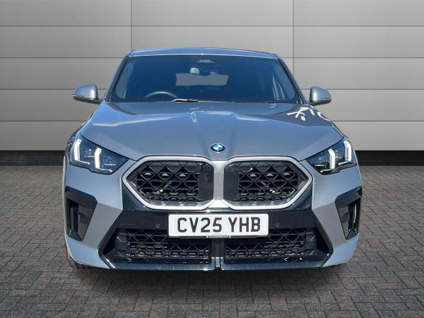 BMW X2 Photo autoimg-2b6b9dc9f480552172d97ba22b32221f4c32530c.jpg