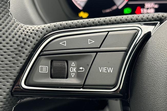 AUDI Q2 Photo 16