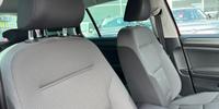 Volkswagen Golf Photo 23