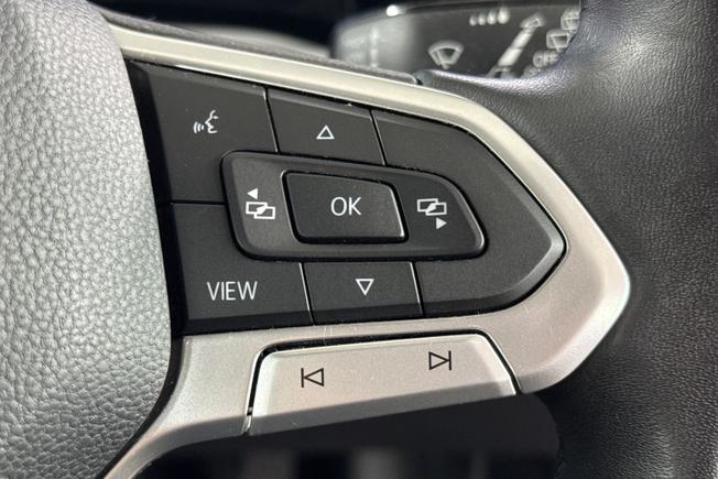 Volkswagen Golf Photo 17