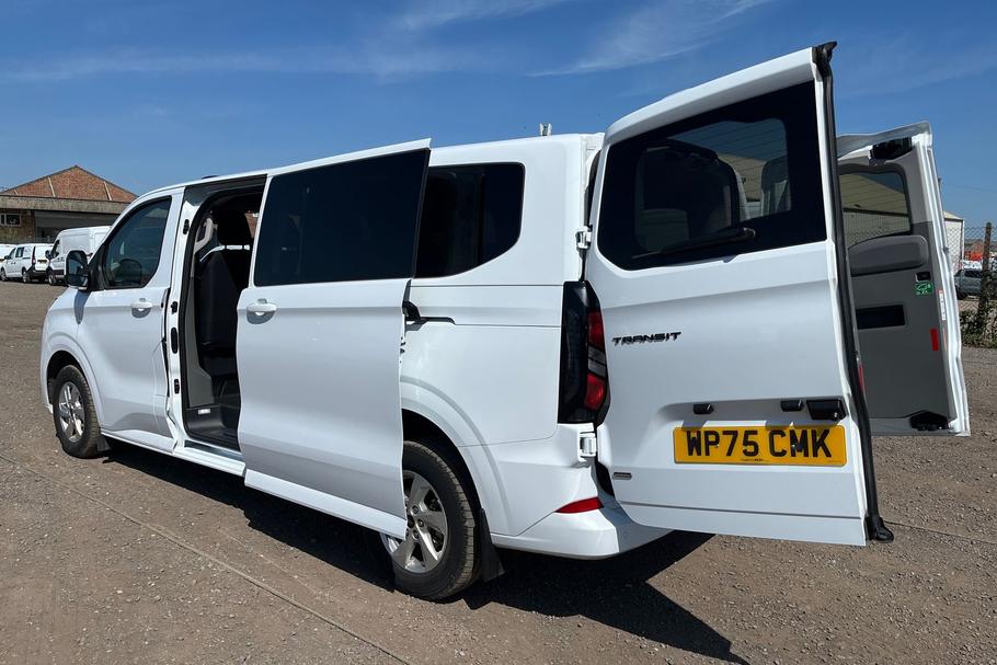 Used FORD TRANSIT CUSTOM WP75CMK 7