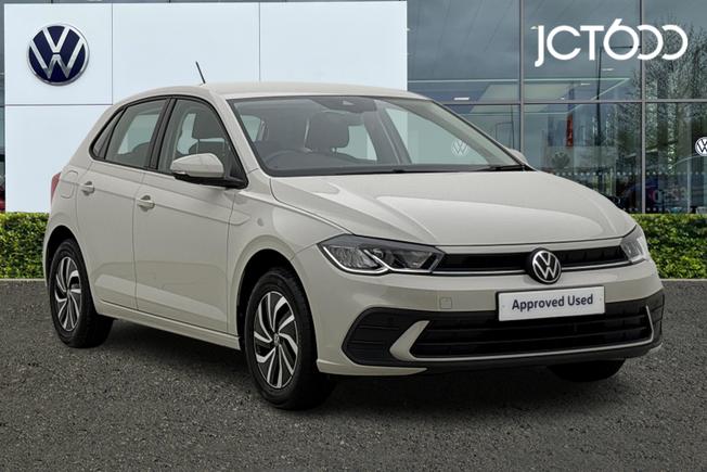 VOLKSWAGEN Polo Photo 1