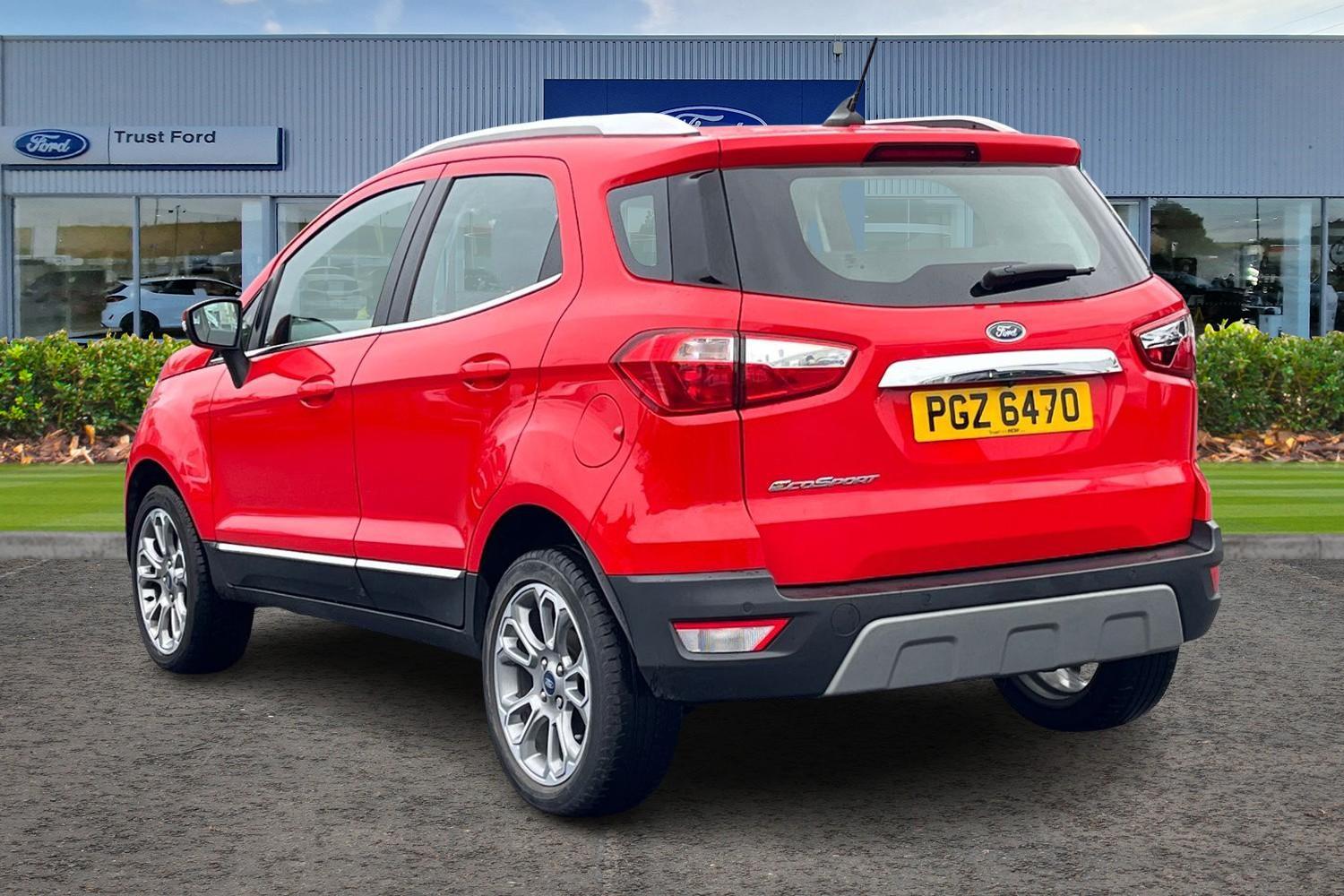 Ford EcoSport Photo 1