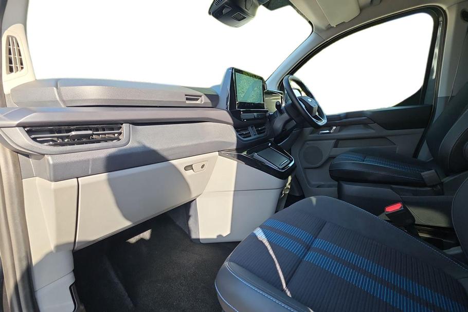 Used Ford TRANSIT CUSTOM WV26XHK 3