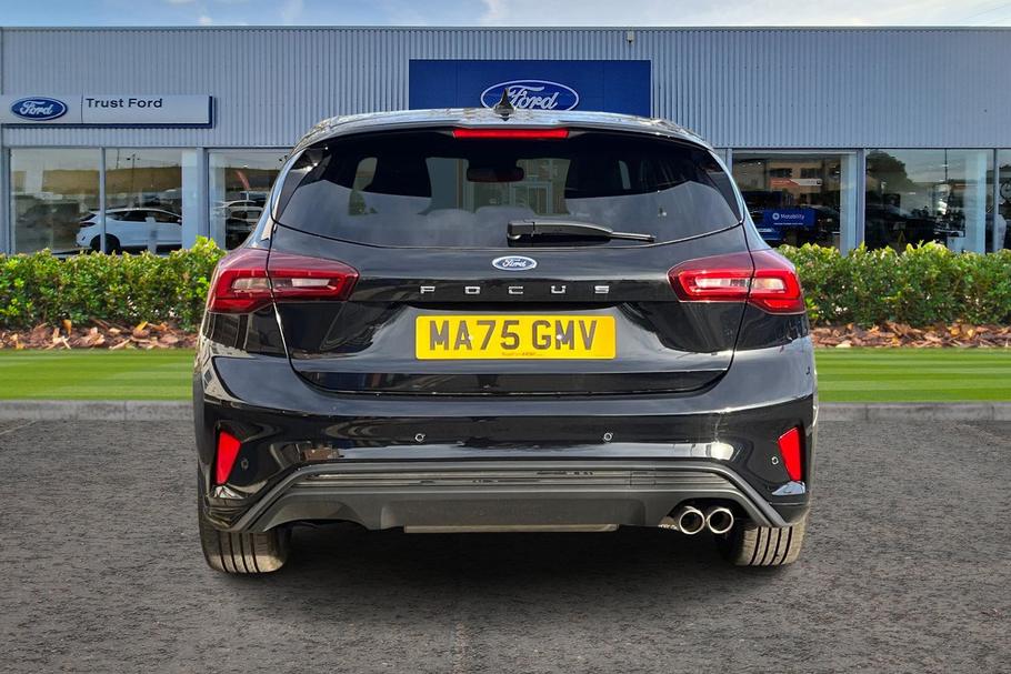 Used Ford FOCUS MA75GMV 7
