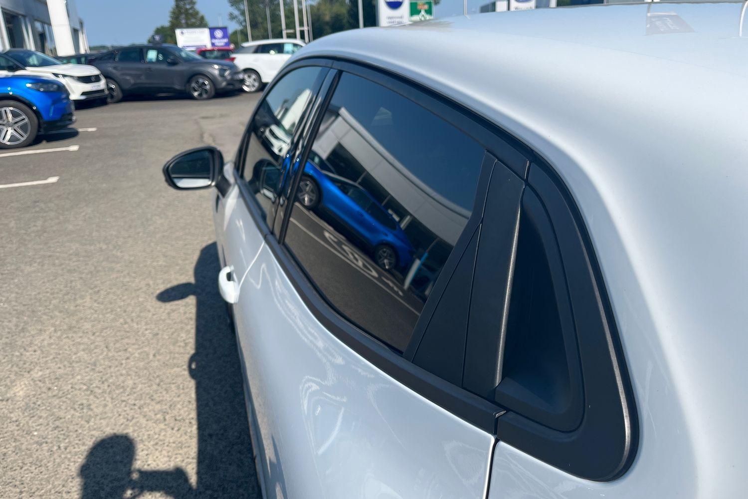 Renault CLIO Photo 30