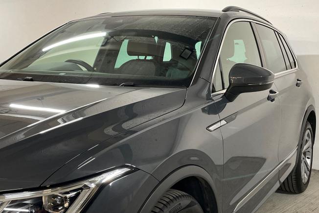 VOLKSWAGEN Tiguan Photo 30