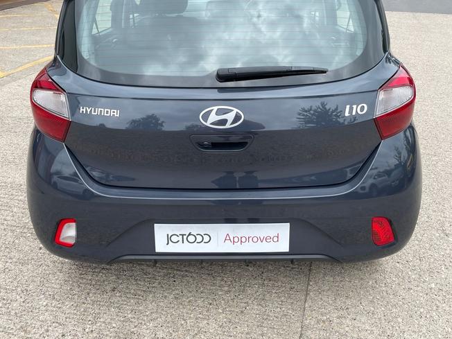 HYUNDAI i10 Photo 25