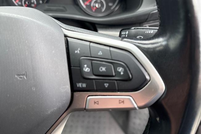 VOLKSWAGEN Transporter Photo 17