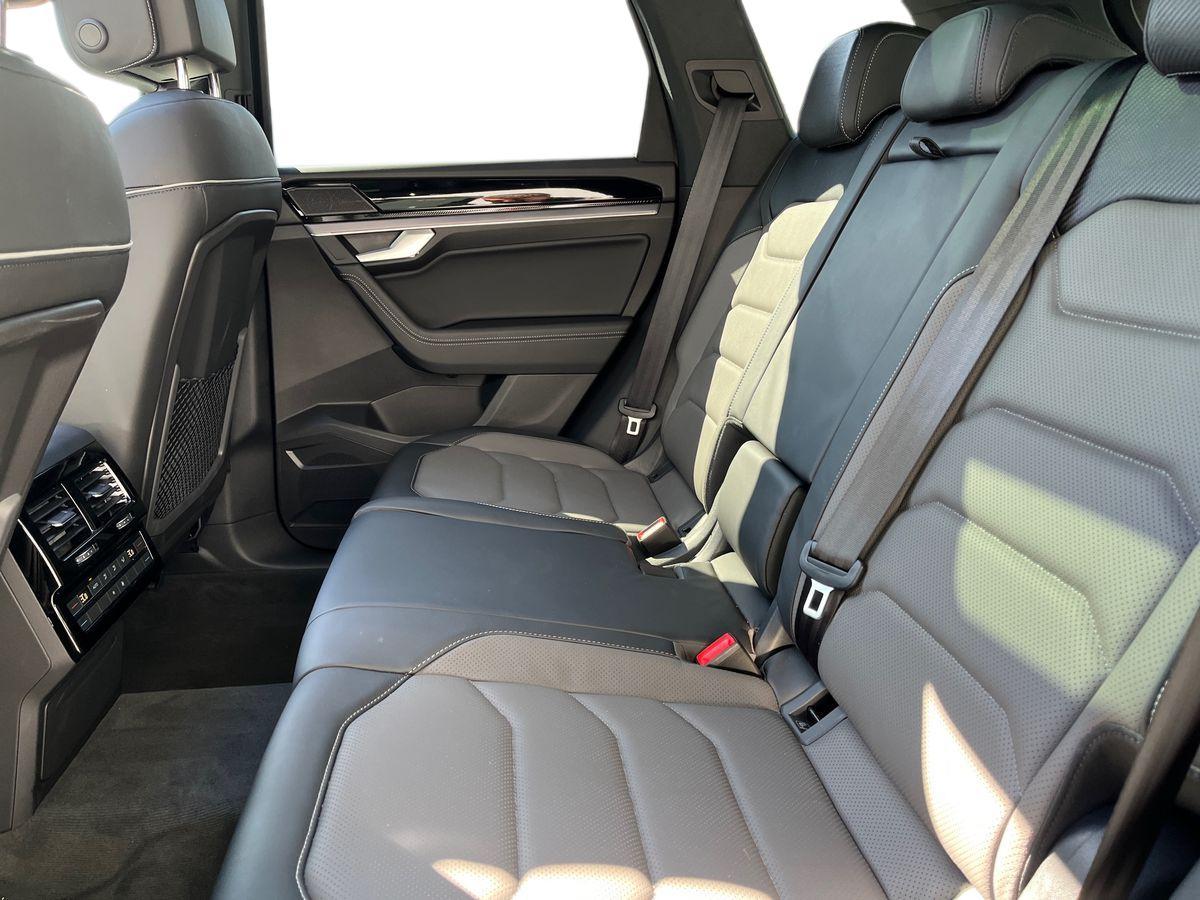 Volkswagen Touareg Photo autoimg-2b9e13a6002c55692e2694ce7742e11bcce77426.jpg