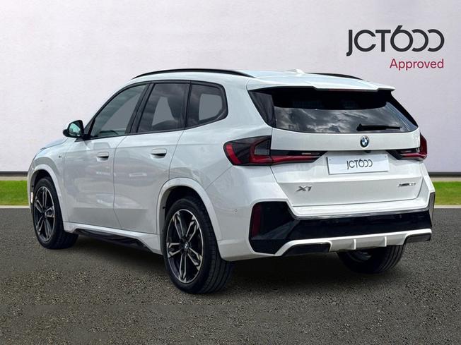 BMW X1 Photo 3