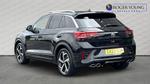 Volkswagen T-Roc Photo 1