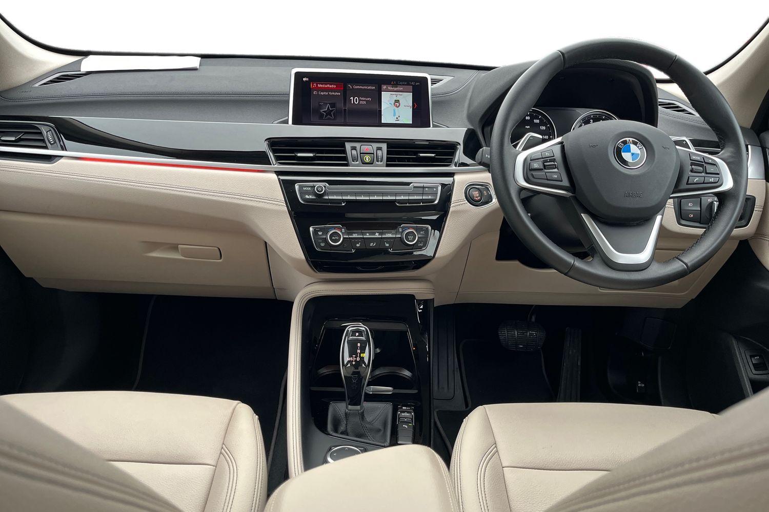 BMW X1 Photo 9