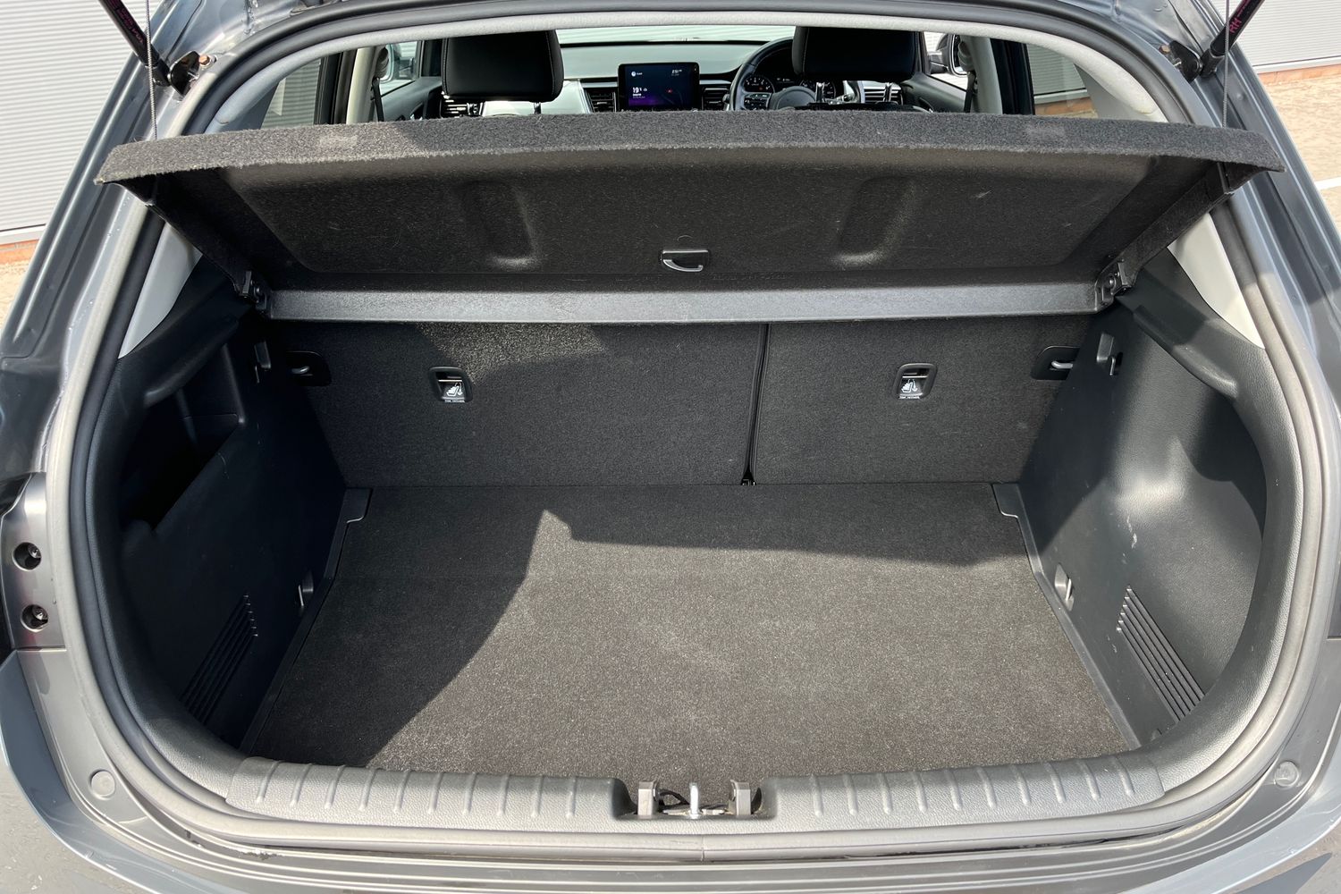Kia STONIC Photo 20