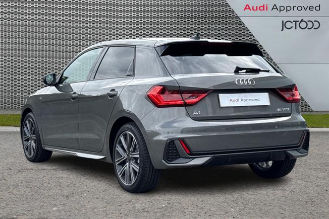 Audi A1 Photo 3
