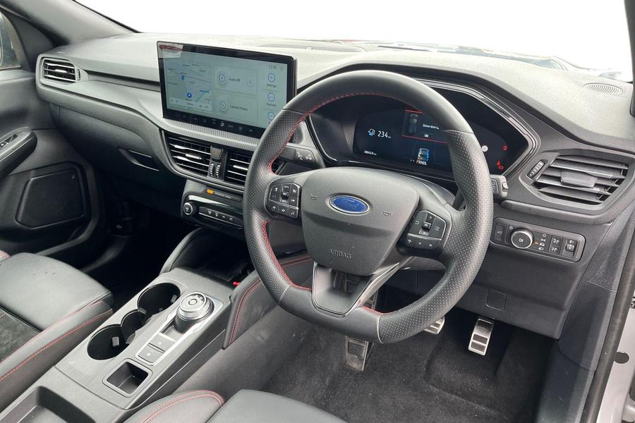 Ford KUGA Photo autoimg-2baec04e34b822c0cf154a8f1fd7d610440c683c.jpg