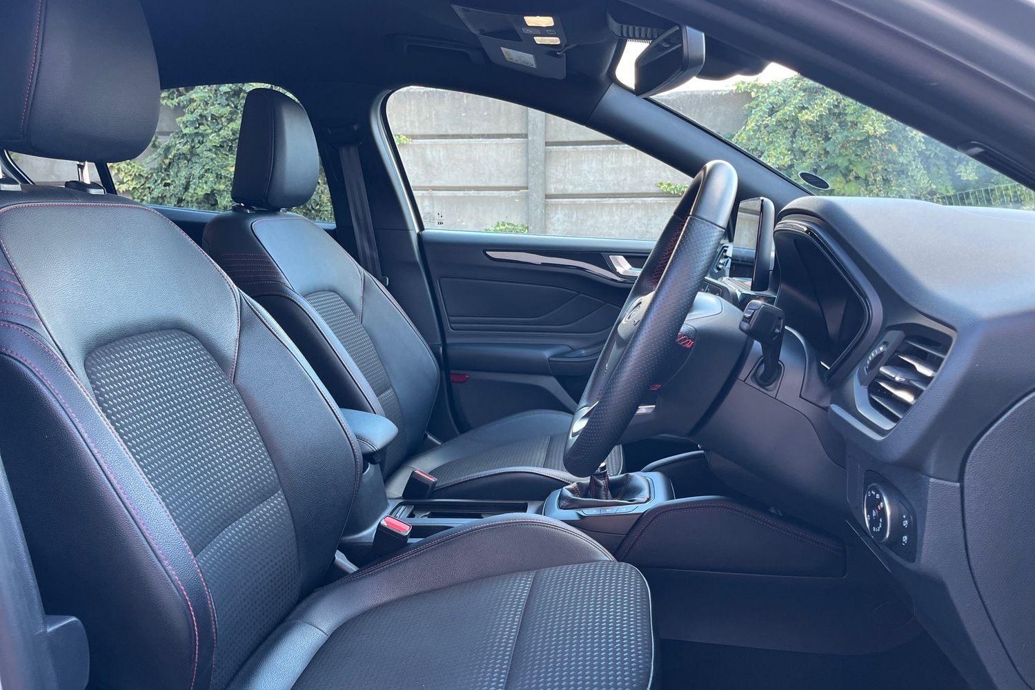 Ford FOCUS Photo 16