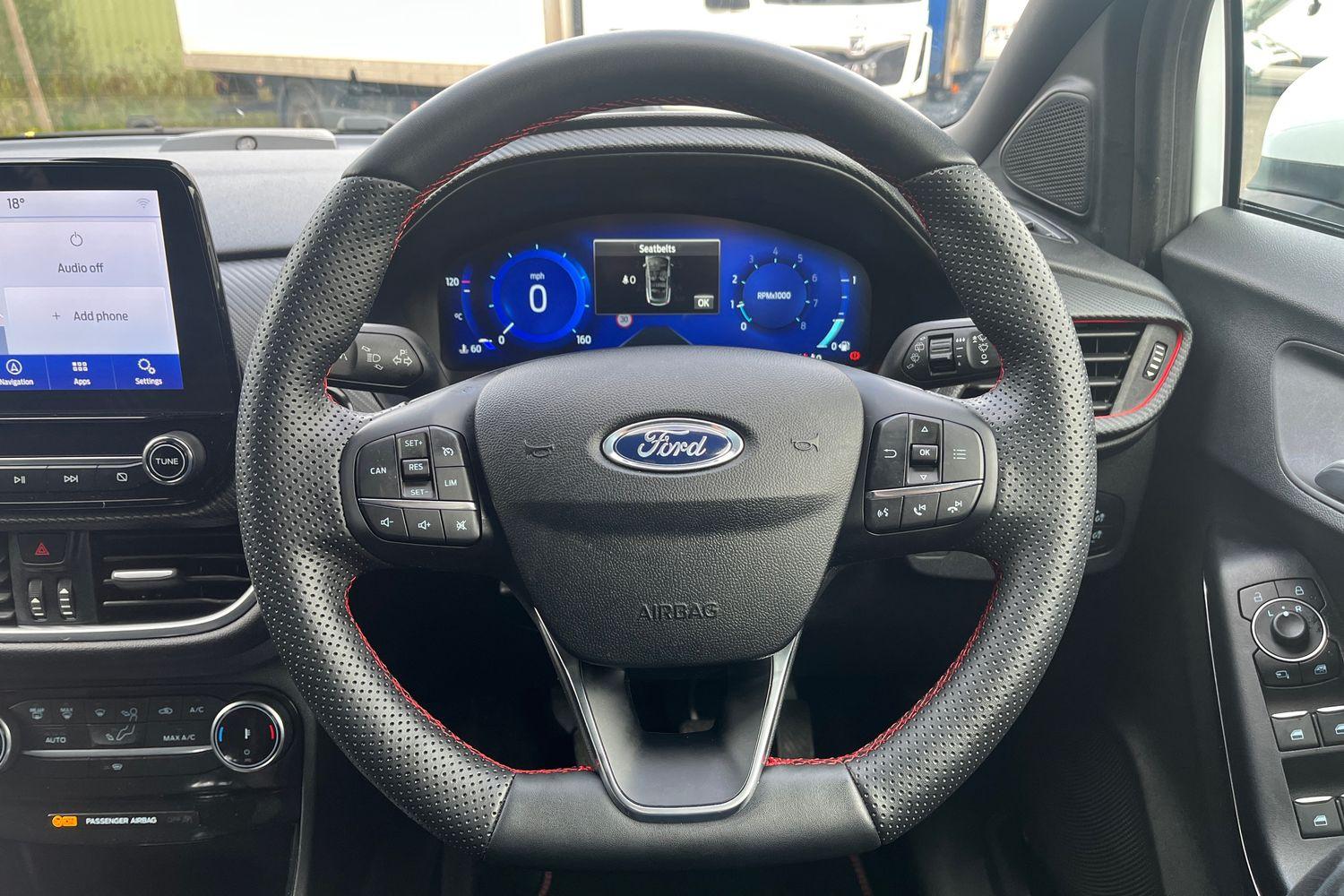 Ford PUMA Photo 11