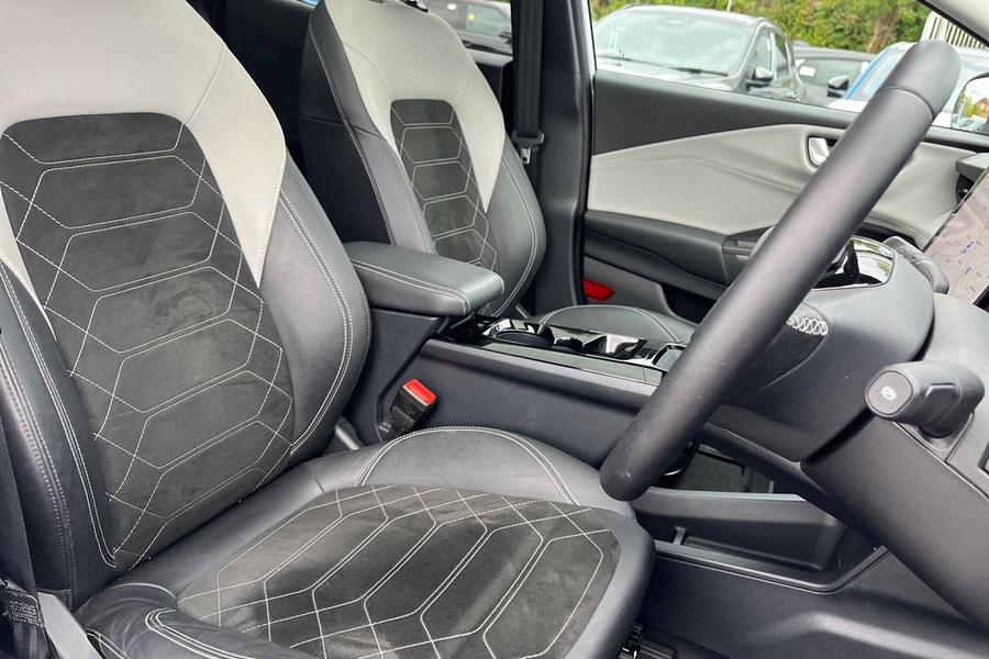 Ford Puma Gen-E Photo autoimg-2bbafc14b8c5c06dea32bd1c3a603dfbb2e7b7c7.jpg