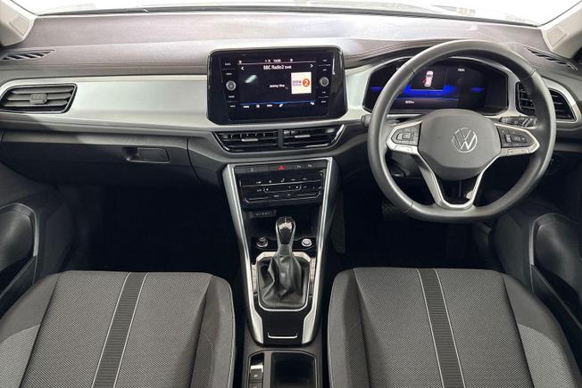 VOLKSWAGEN T-Roc Photo 10