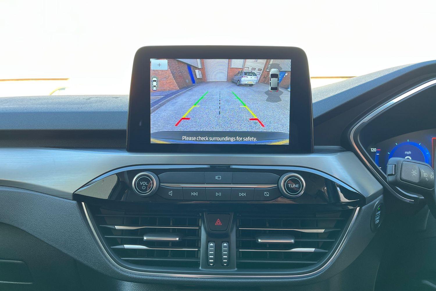 Ford KUGA Photo 36