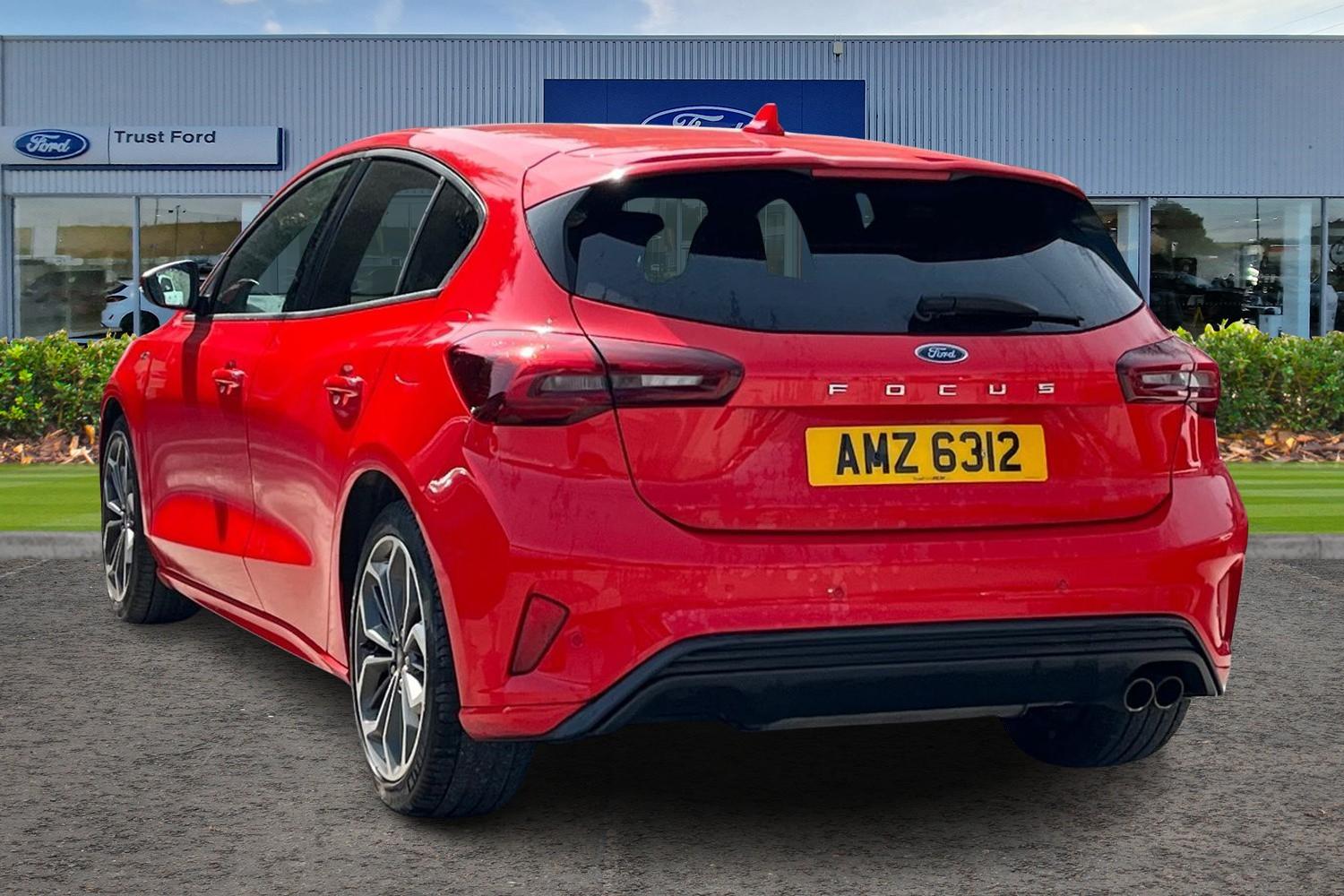 Ford FOCUS Photo 1