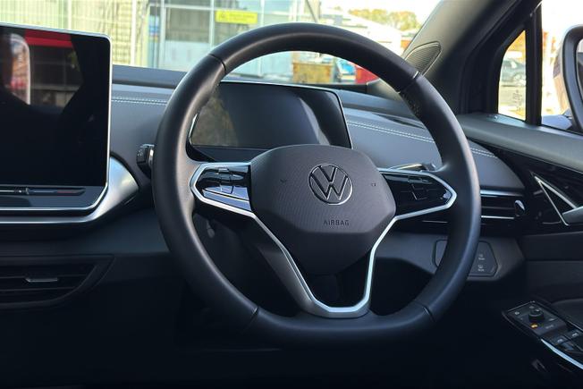 VOLKSWAGEN Id.5 Photo 38