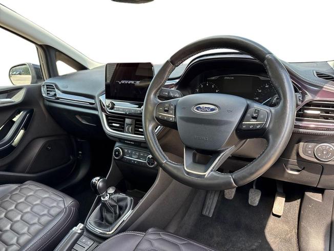 Ford Fiesta Photo 6