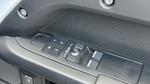 Land Rover Defender Photo 24