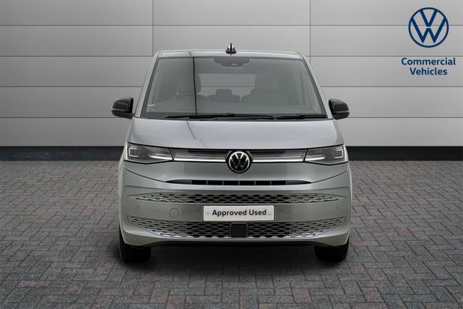 VOLKSWAGEN Multivan Photo 8