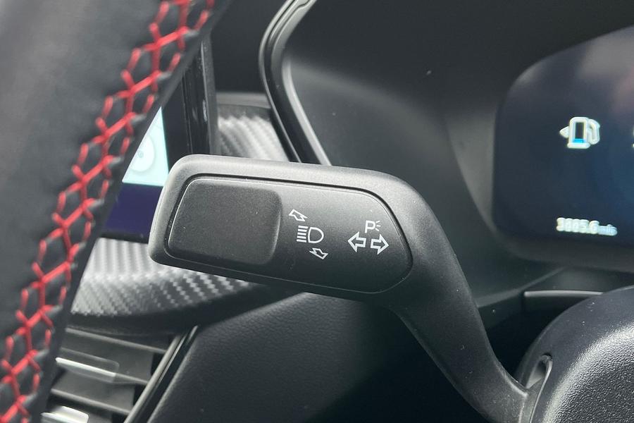 Ford Kuga Photo autoimg-2bc98edc14158506e541e6acc87cfee45d30fd78.jpg