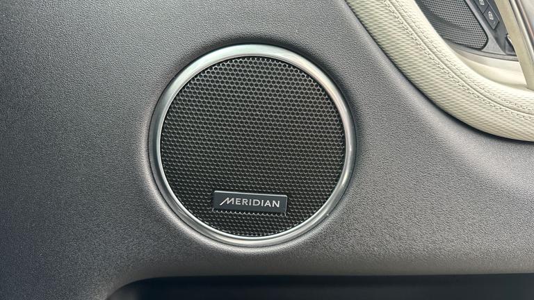 Used Land Rover Discovery Sport BJ25MBF 24