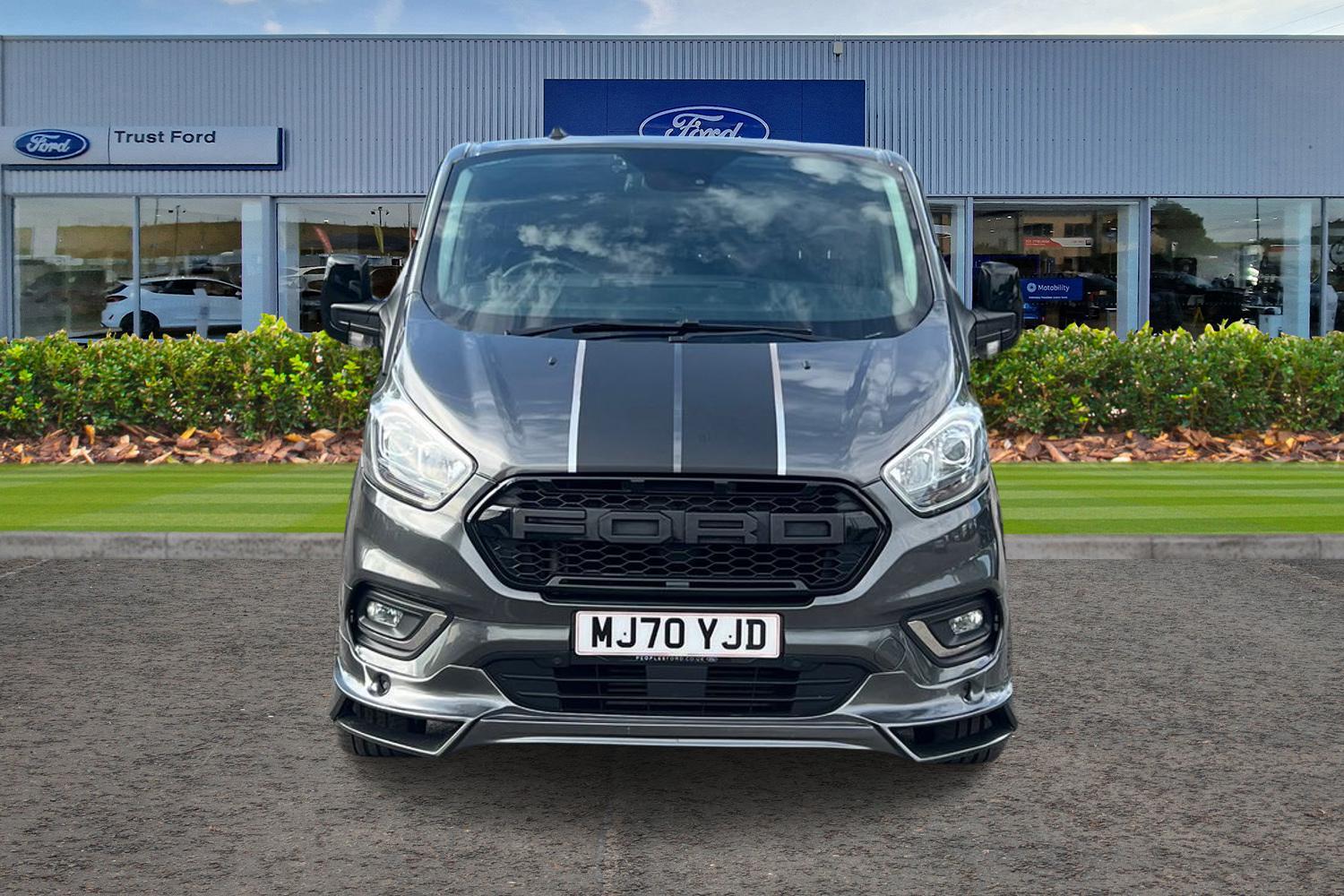 Ford TRANSIT CUSTOM Photo 11