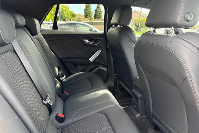 AUDI Q2 Photo 38