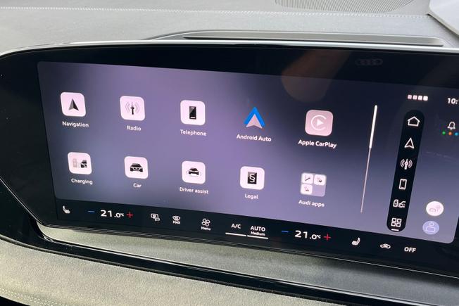 AUDI Q6 E-Tron Photo 13